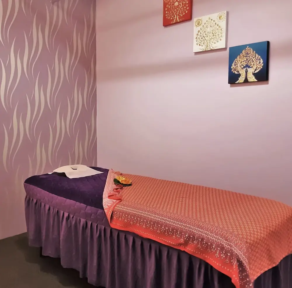 Room 6 Room 6
